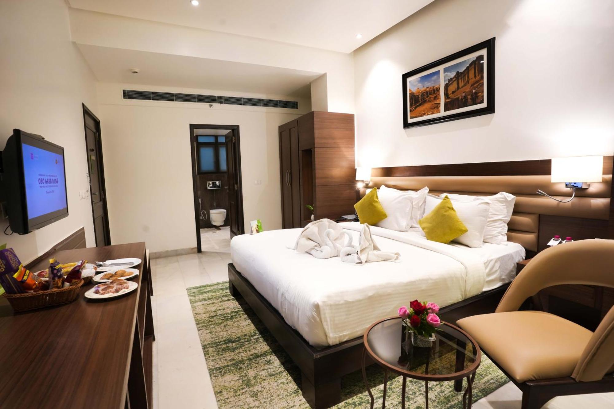 Leisure Inn Grand Chanakya Jaipur Exteriör bild