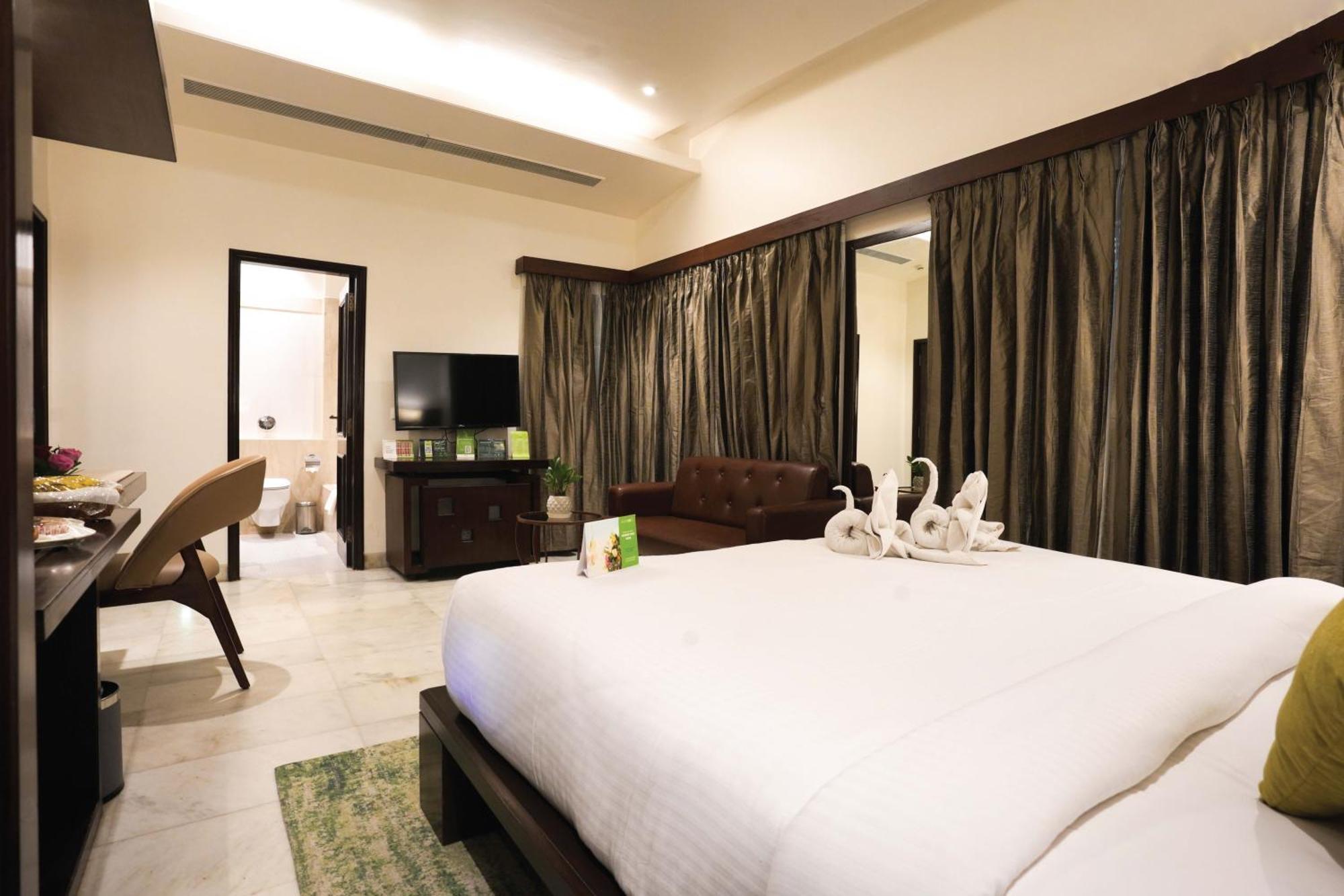 Leisure Inn Grand Chanakya Jaipur Exteriör bild
